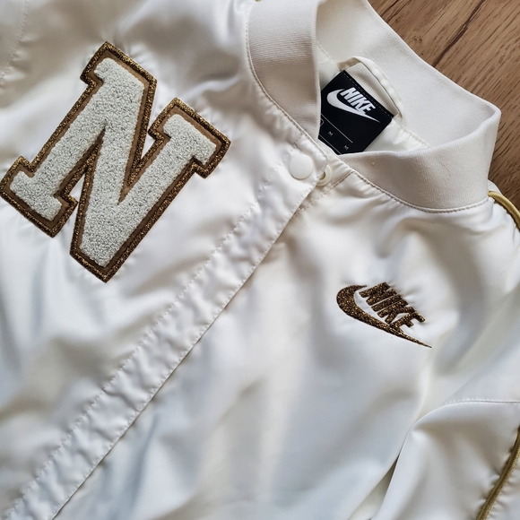 Nike jacket SKU279 - Picture 2 of 4